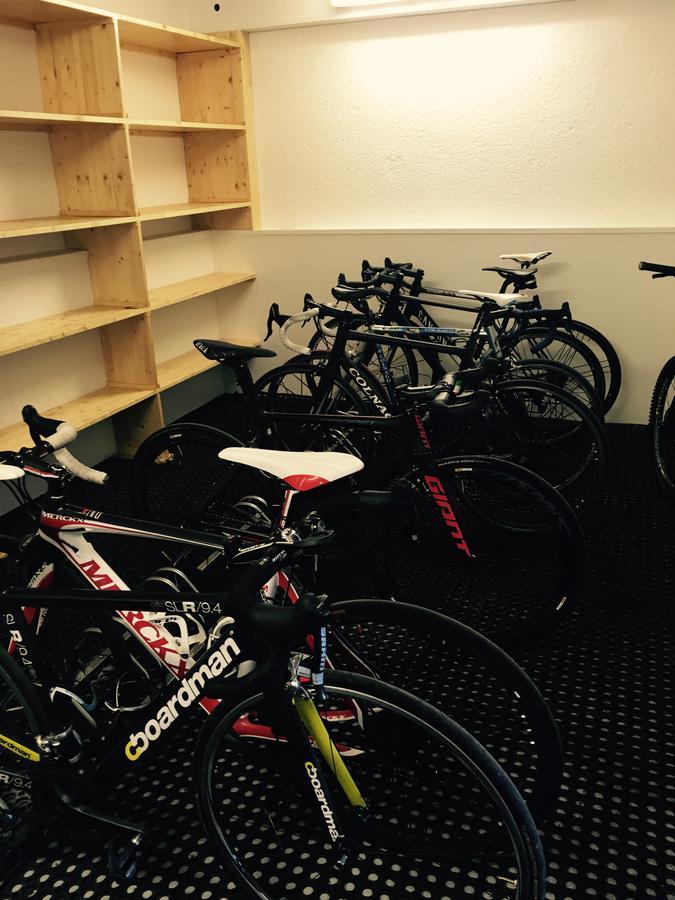 La Vallee Blanche Bikehotel Alpe d'Huez Екстер'єр фото