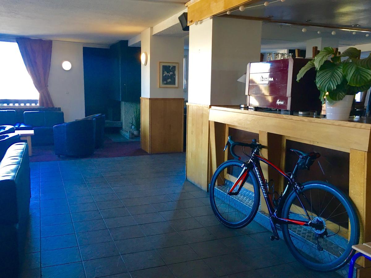 La Vallee Blanche Bikehotel Alpe d'Huez Екстер'єр фото